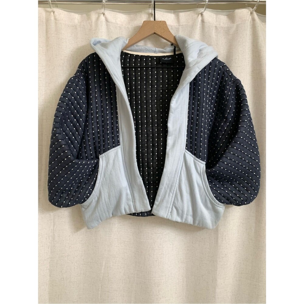 Urban Outfitters Light Blue and Navy Quilted Hooded Sashiko Jacket Small